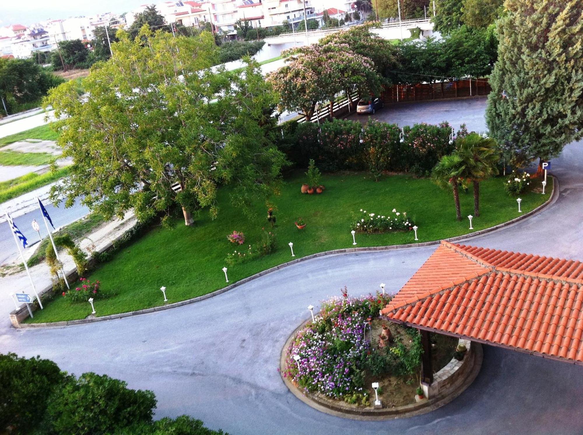 Rodopi Hotel Komotini Bagian luar foto