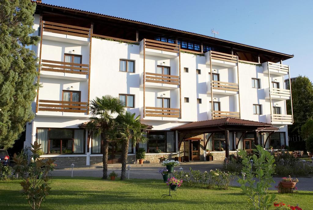 Rodopi Hotel Komotini Bagian luar foto