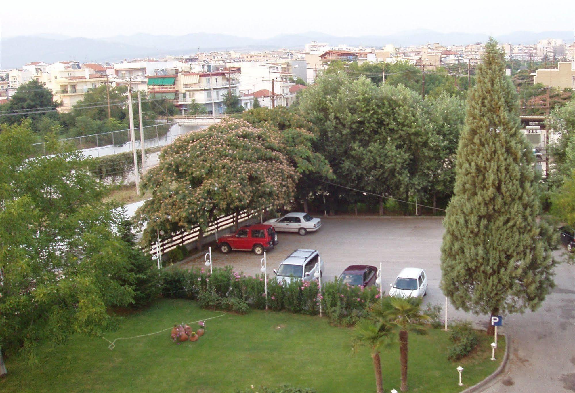 Rodopi Hotel Komotini Bagian luar foto